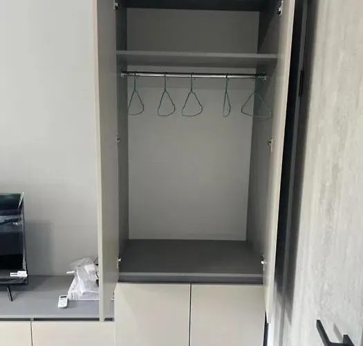 однокімнатна на 1му поверсі